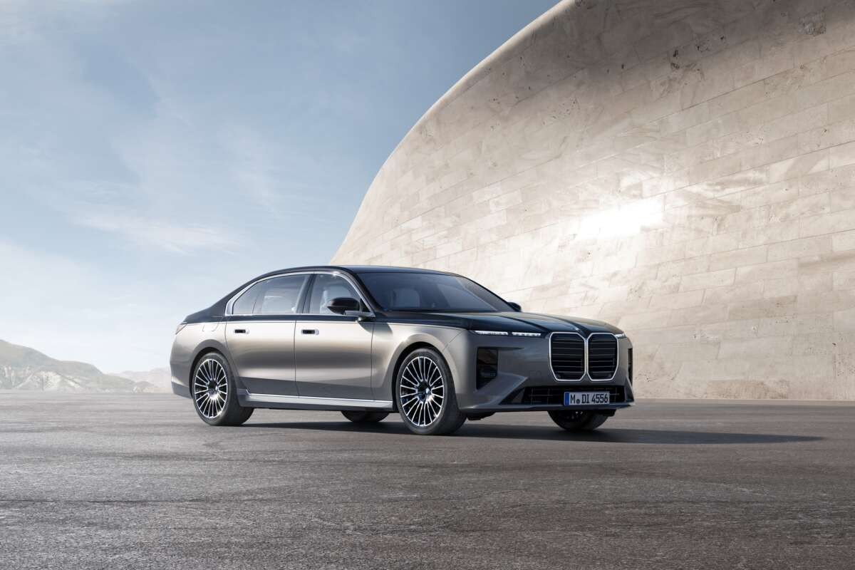 BMW 7 Series 2026 nâng cấp giữa vòng đời, bản điện i7 đi tới 708 km
