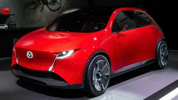 SUV mới Mazda CX-40 có những gì đáng chú ý?