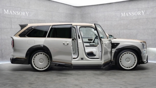Zeekr 9X độ Mansory gây chú ý với cửa mở ngược kiểu xe siêu sang