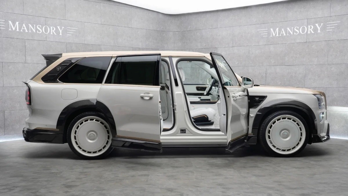 Zeekr 9X độ Mansory gây chú ý với cửa mở ngược kiểu xe siêu sang