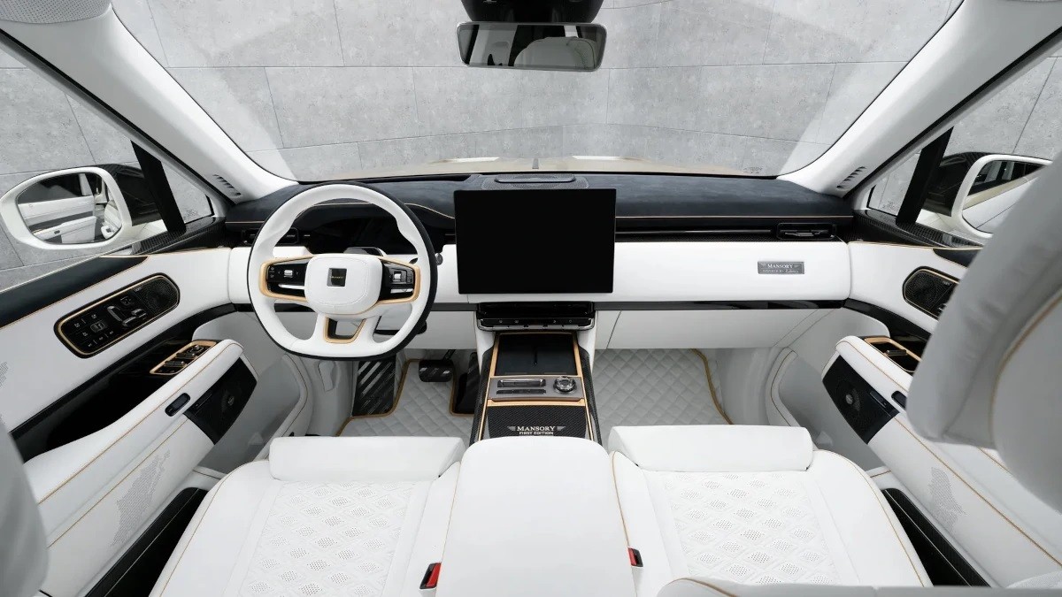 Zeekr 9X độ Mansory gây chú ý với cửa mở ngược kiểu xe siêu sang