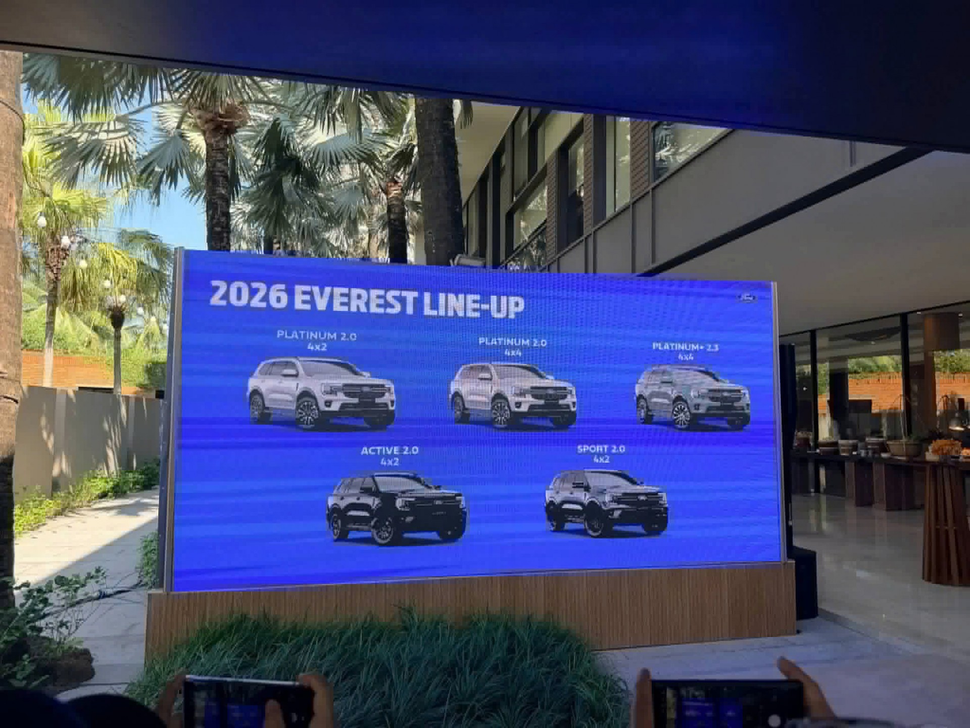 Everest Platinum, Ranger Wildtrak và Ranger Raptor ra mắt ngày mai với loạt động cơ hoàn toàn mới