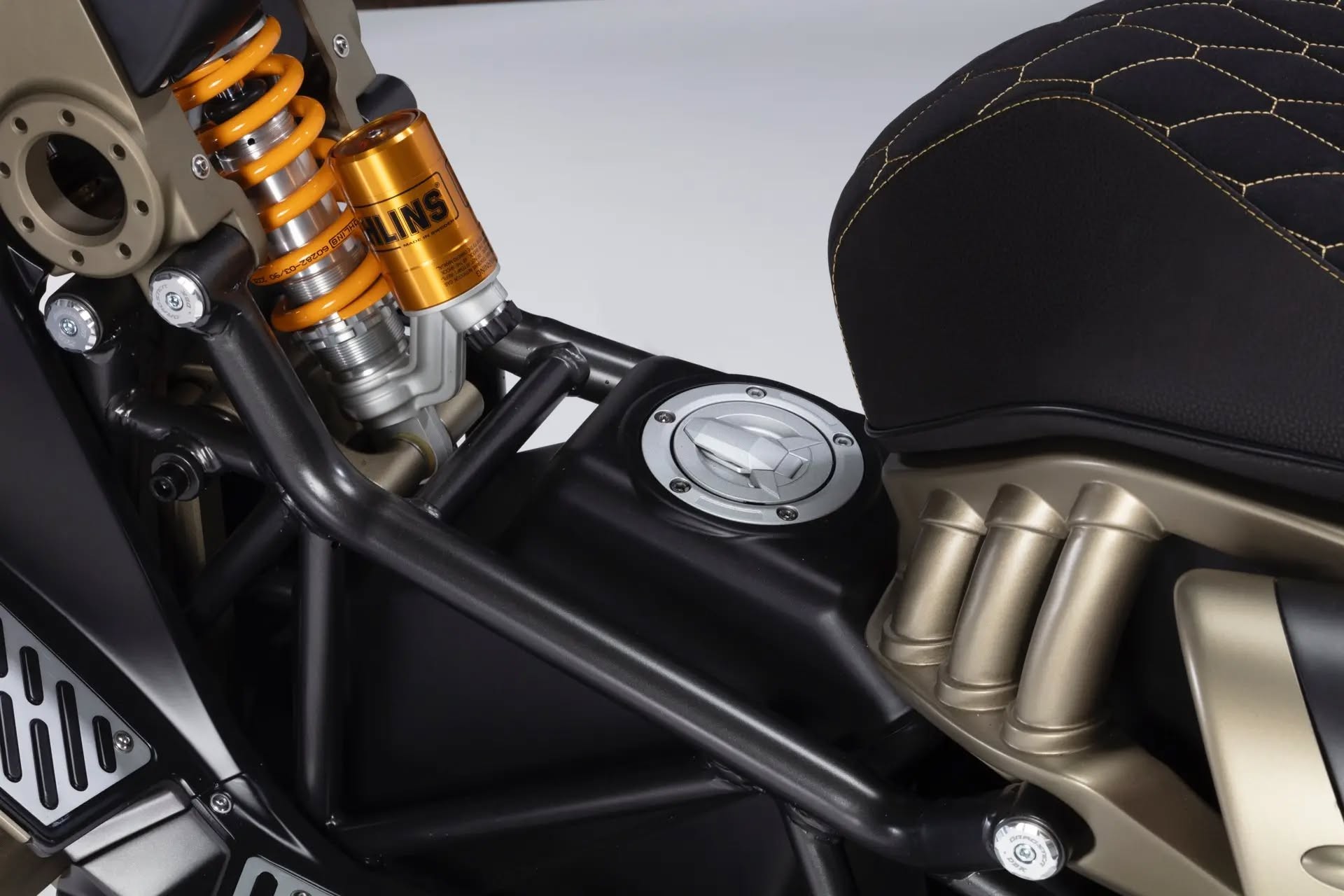 Italjet Roadster 400 Limited Edition sắp về Việt Nam, giá ngang ô tô cỡ nhỏ