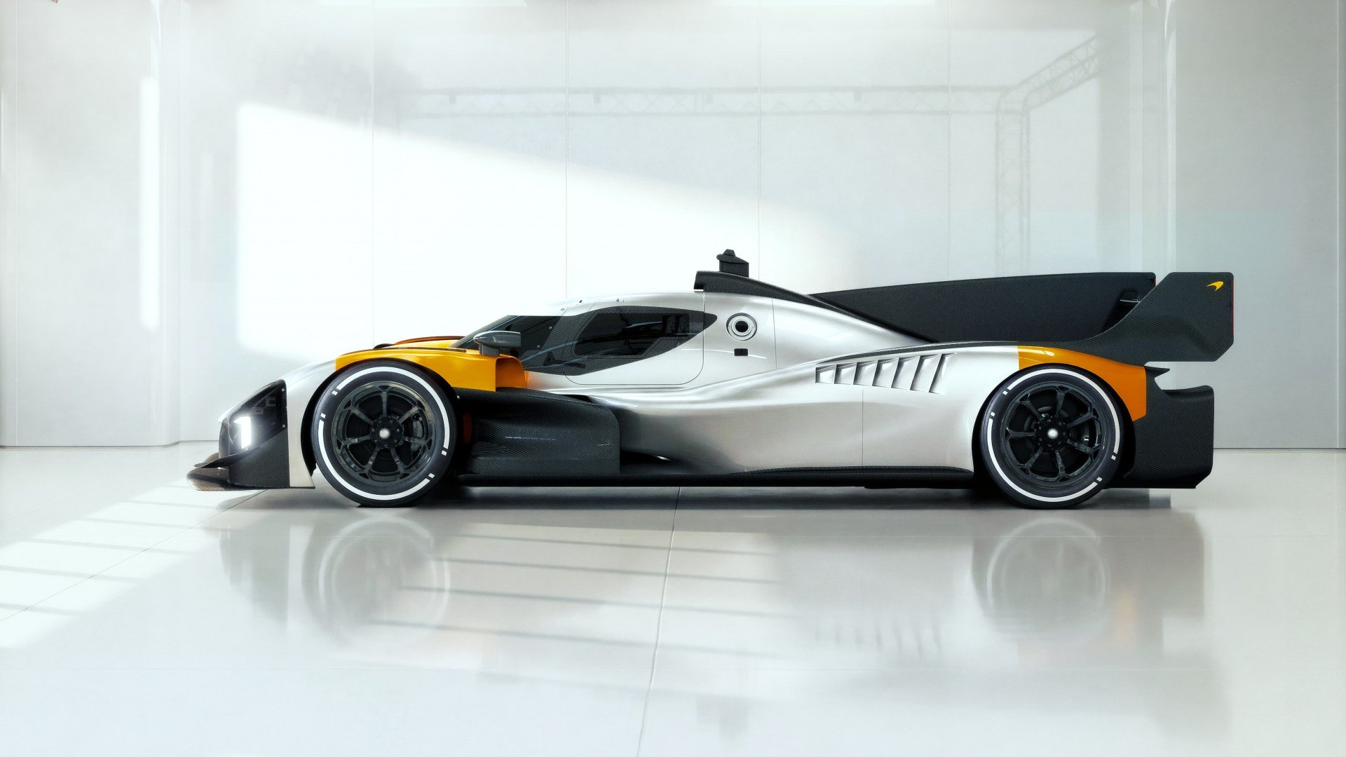 McLaren trình làng mẫu xe đua giới hạn, chỉ dành riêng cho khách hàng VIP