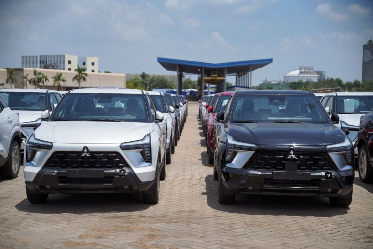Mitsubishi Xforce 2026 ra mắt, giá từ 605 triệu đồng, thêm bản Luxury