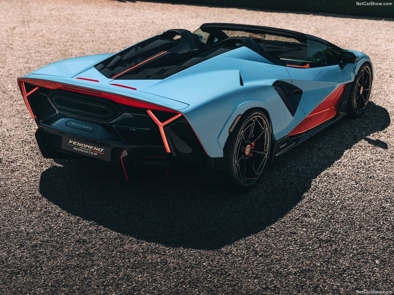 Lamborghini Fenomeno Roadster: Siêu xe mui trần phiên bản giới hạn trình làng