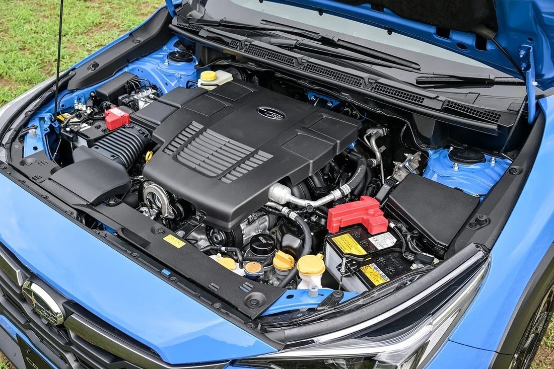 Xe Subaru đã tắt máy vẫn hết sạch ắc-quy khiến chủ xe hốt hoảng