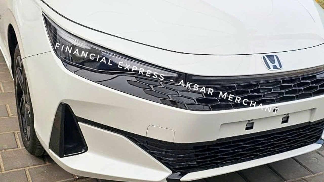 Honda City 2026 lộ diện không che chắn