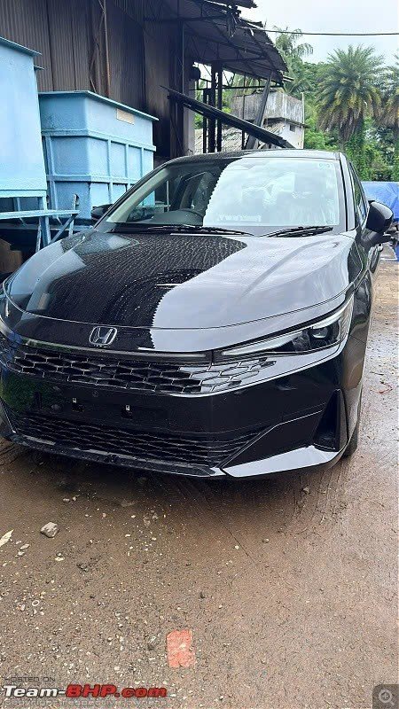 Honda City 2026 facelift lộ nội thất không che, màn hình lớn, phanh tay cơ