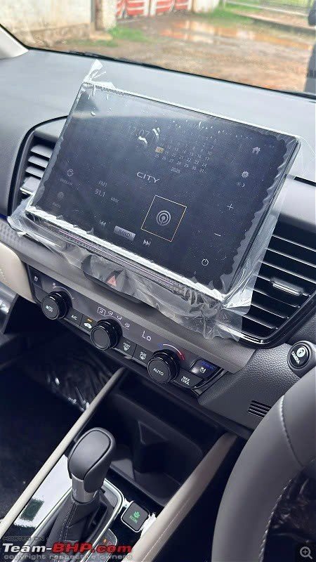 Honda City 2026 facelift lộ nội thất không che, màn hình lớn, phanh tay cơ