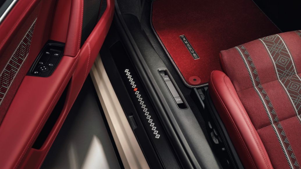 Porsche 911 Turbo S Sadu Edition trình làng, giới hạn 20 chiếc độc quyền tại Kuwait