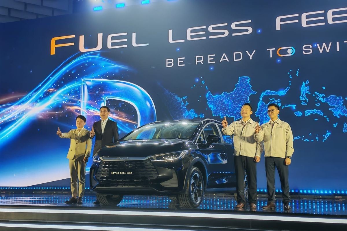 BYD M6 có thêm bản PHEV, tiết kiệm nhiên liệu hơn chỉ 1,5 lít/100 km