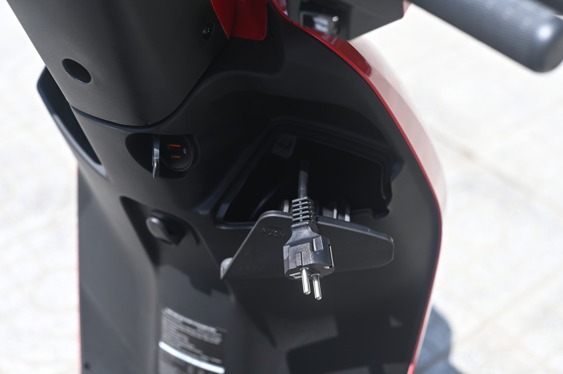Xe máy điện Dat Bike Era ra mắt với giá từ 29,9 triệu đồng Xe máy điện Dat Bike Era ra mắt với giá từ 29,9 triệu đồng