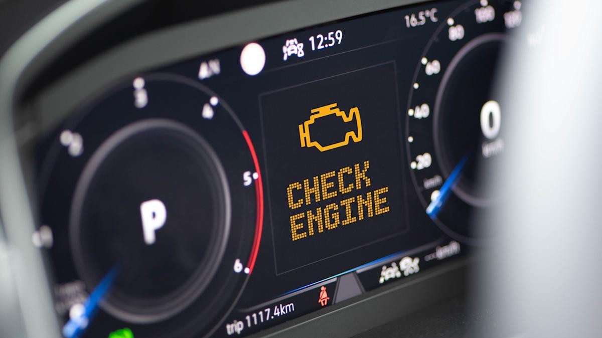 Vì sao có ô tô đổ xăng E10 thì hiện đèn “Check Engine”?