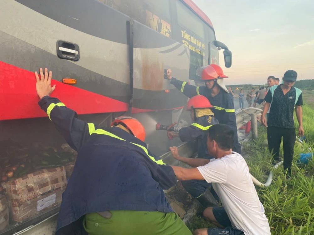 Tổng hợp tin tức tai nạn giao thông mới nhất ngày hôm nay 25/5/2026