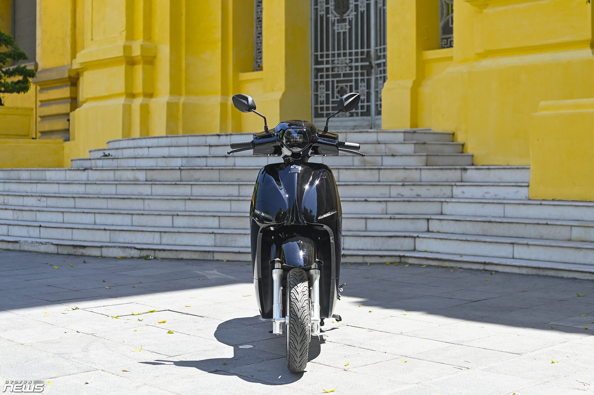 So sánh ERA E1 và ERA E2   2 phiên bản của mẫu xe điện mới nhất nhà DatBike