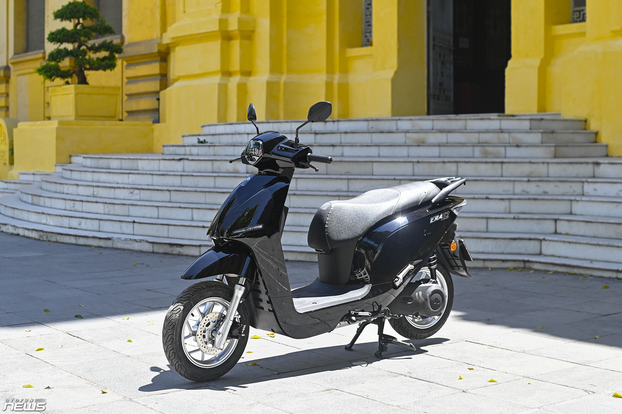 So sánh ERA E1 và ERA E2   2 phiên bản của mẫu xe điện mới nhất nhà DatBike