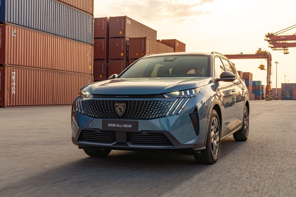 Peugeot 3008 và 5008 mới ra mắt, nâng cấp về công nghệ và tăng giá bán