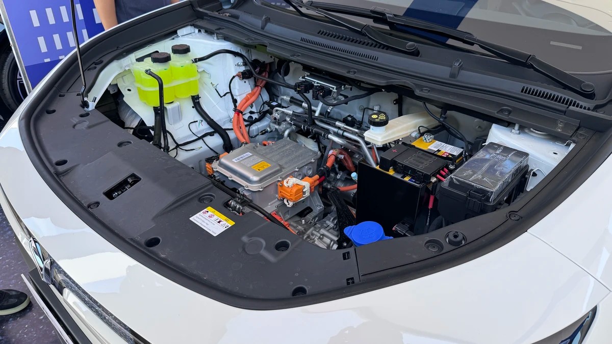 VinFast VF MPV7 nhận lời khen từ truyền thông Philippines sau khi lái thử tận tay