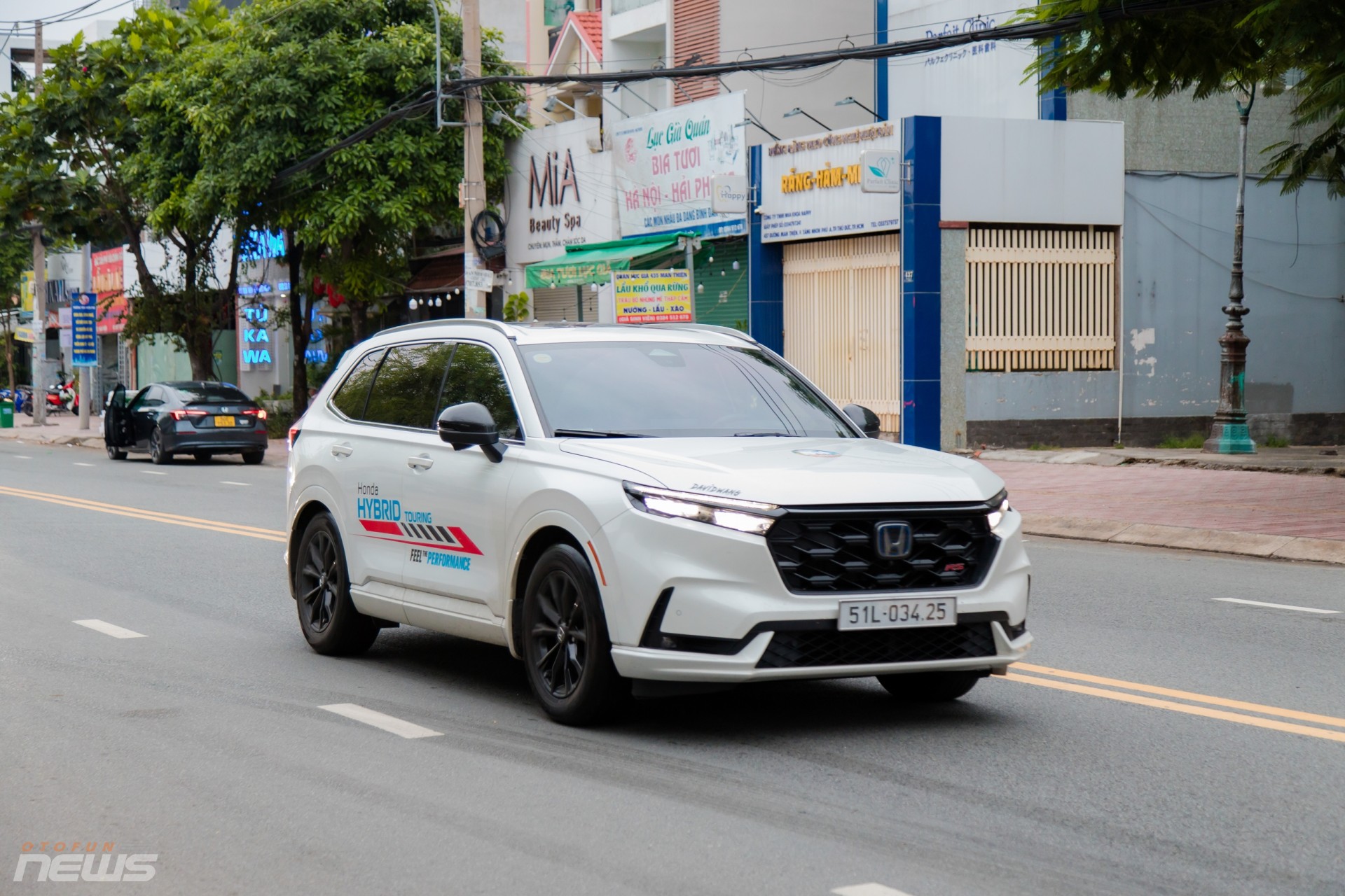 Lái Honda hybrid 1.000 km: Êm, tiết kiệm, chạy đường dài có thực sự phù hợp?