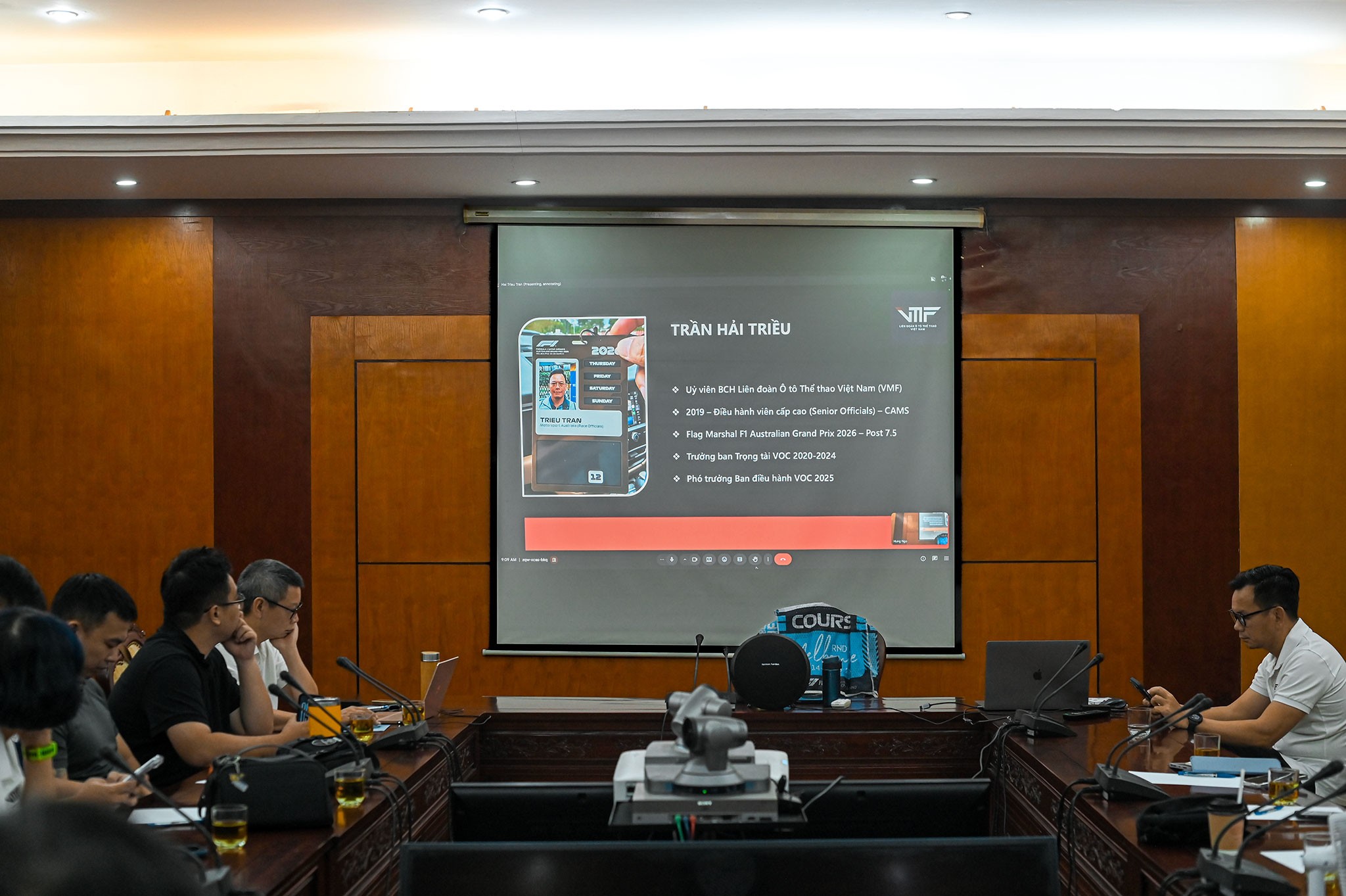 Người Việt được đào tạo marshal quốc tế: Bước tiến gần hơn tới giấc mơ F1 Người Việt được đào tạo marshal quốc tế: Bước tiến gần hơn tới giấc mơ F1