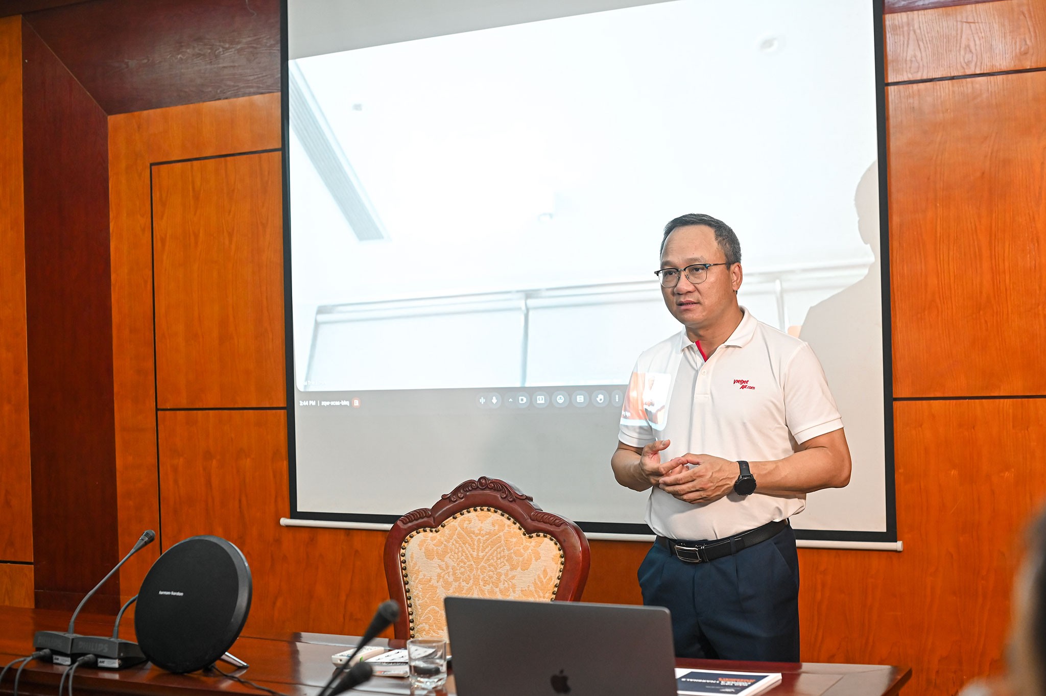 Người Việt được đào tạo marshal quốc tế: Bước tiến gần hơn tới giấc mơ F1 Người Việt được đào tạo marshal quốc tế: Bước tiến gần hơn tới giấc mơ F1