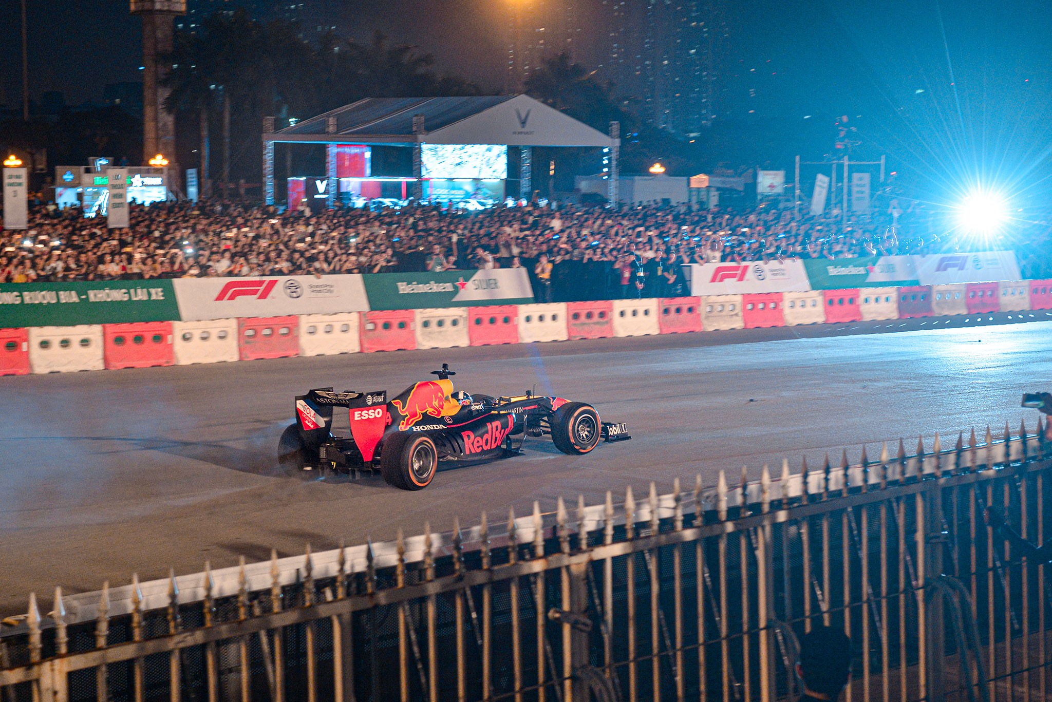 Đào tạo Marshal quốc tế: Giấc mơ F1 không còn xa vời Người Việt được đào tạo marshal quốc tế: Bước tiến gần hơn tới giấc mơ F1