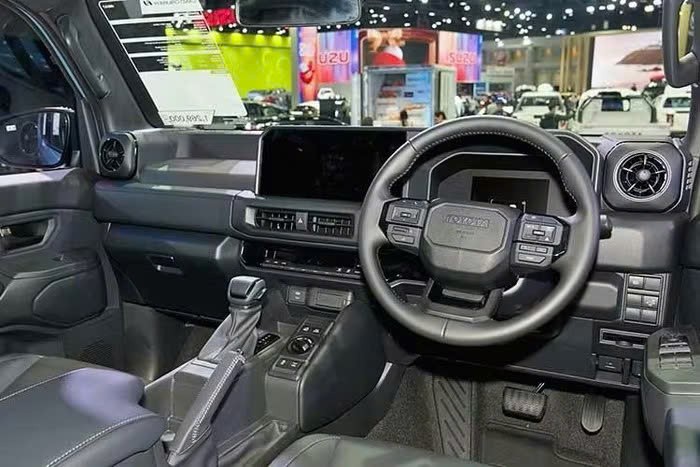 Toyota Land Cruiser FJ sắp bán tại Việt Nam, khoảng từ 1,19 tỷ đồng