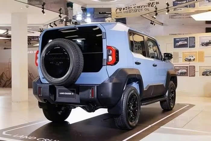 Toyota Land Cruiser FJ sắp bán tại Việt Nam, khoảng từ 1,19 tỷ đồng