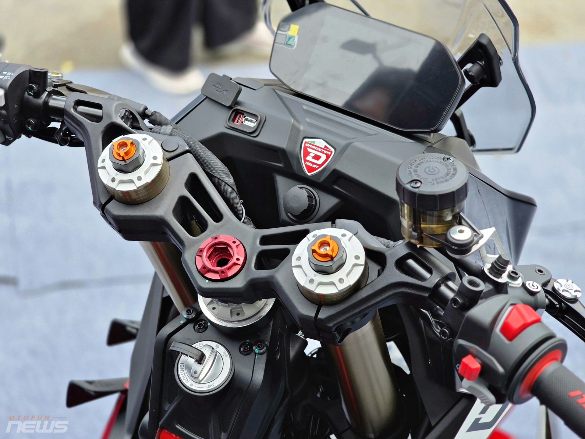Italjet Dragster 700 Twin về Việt Nam với số lượng 25 xe, giá 428 triệu đồng