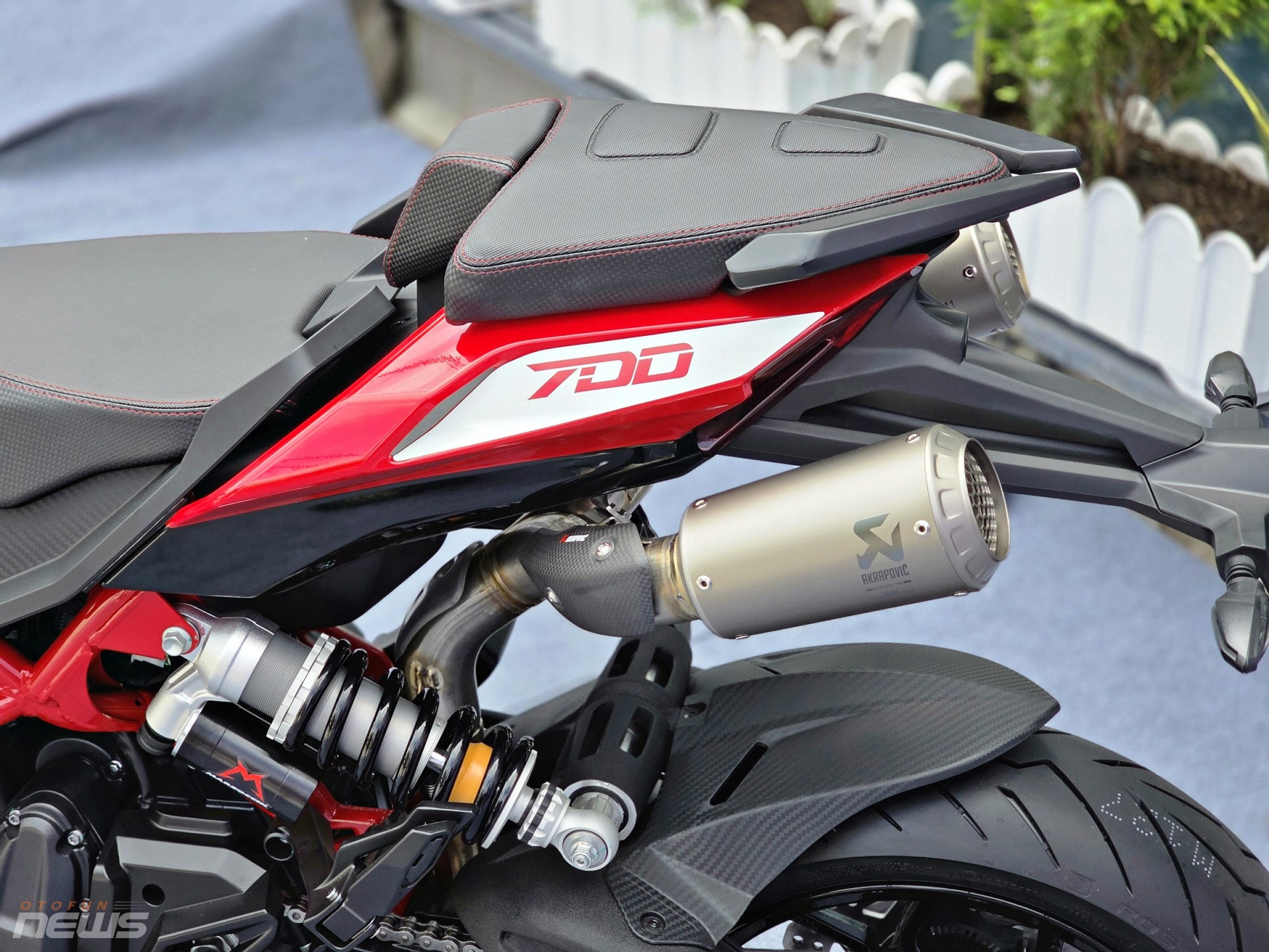 Italjet Dragster 700 Twin về Việt Nam với số lượng 25 xe, giá 428 triệu đồng