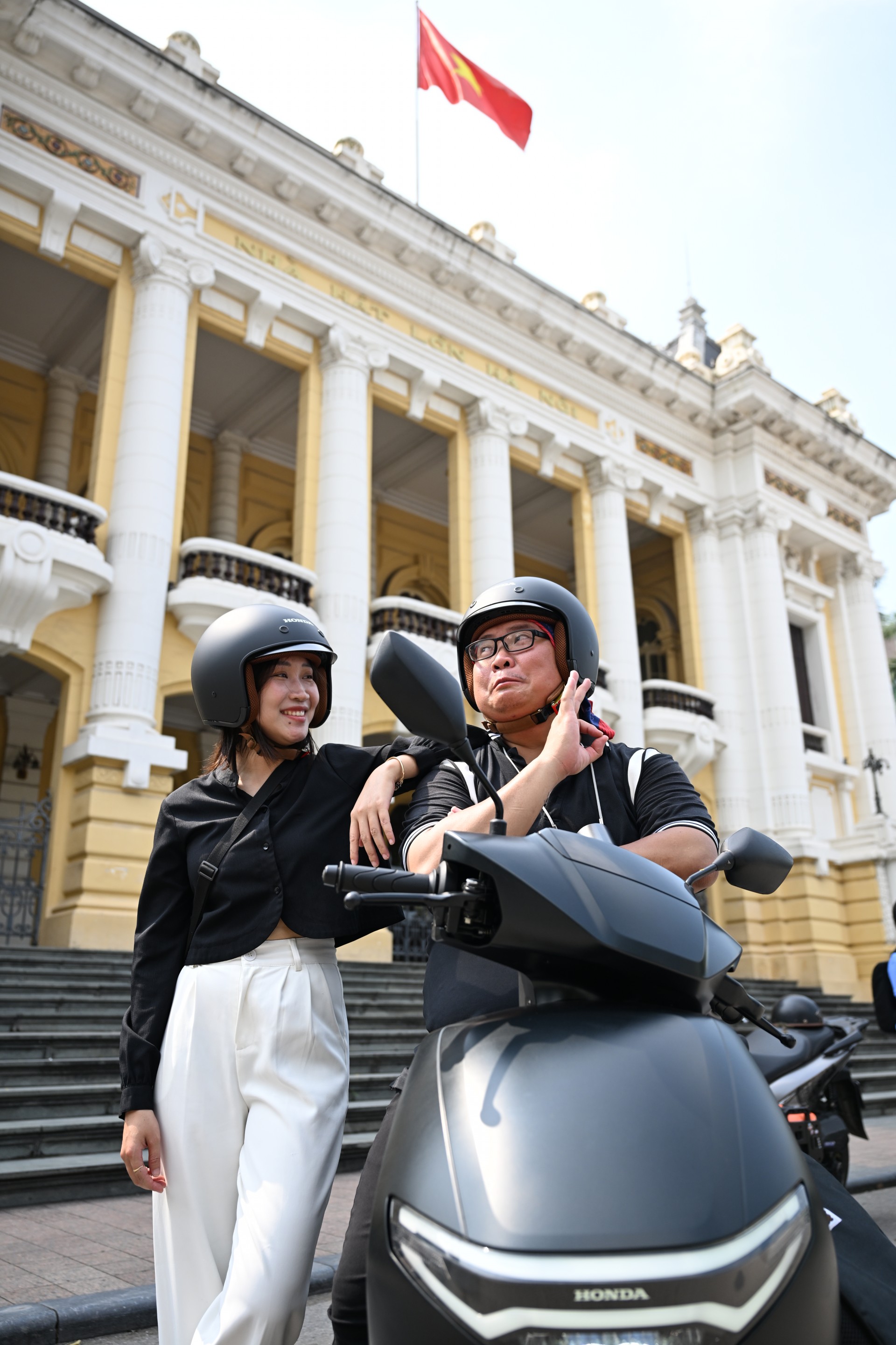 Honda Việt Nam chơi lớn: Ra mắt UC3 và CUV e: kèm trạm đổi pin, có gì để cạnh tranh?