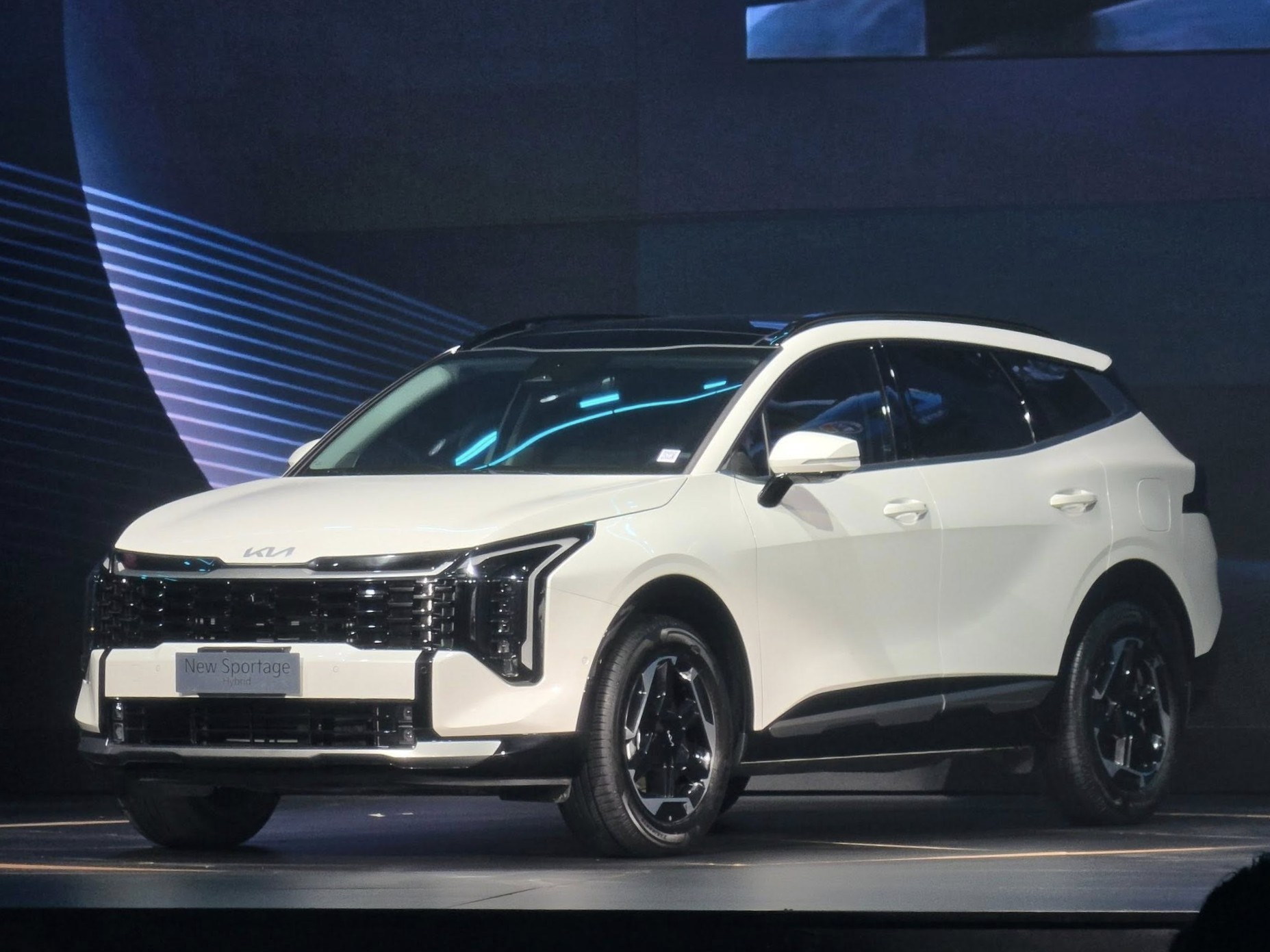 Kia Sportage 2026 ra mắt tại Việt Nam, thêm động cơ hybrid đấu Honda CR-V