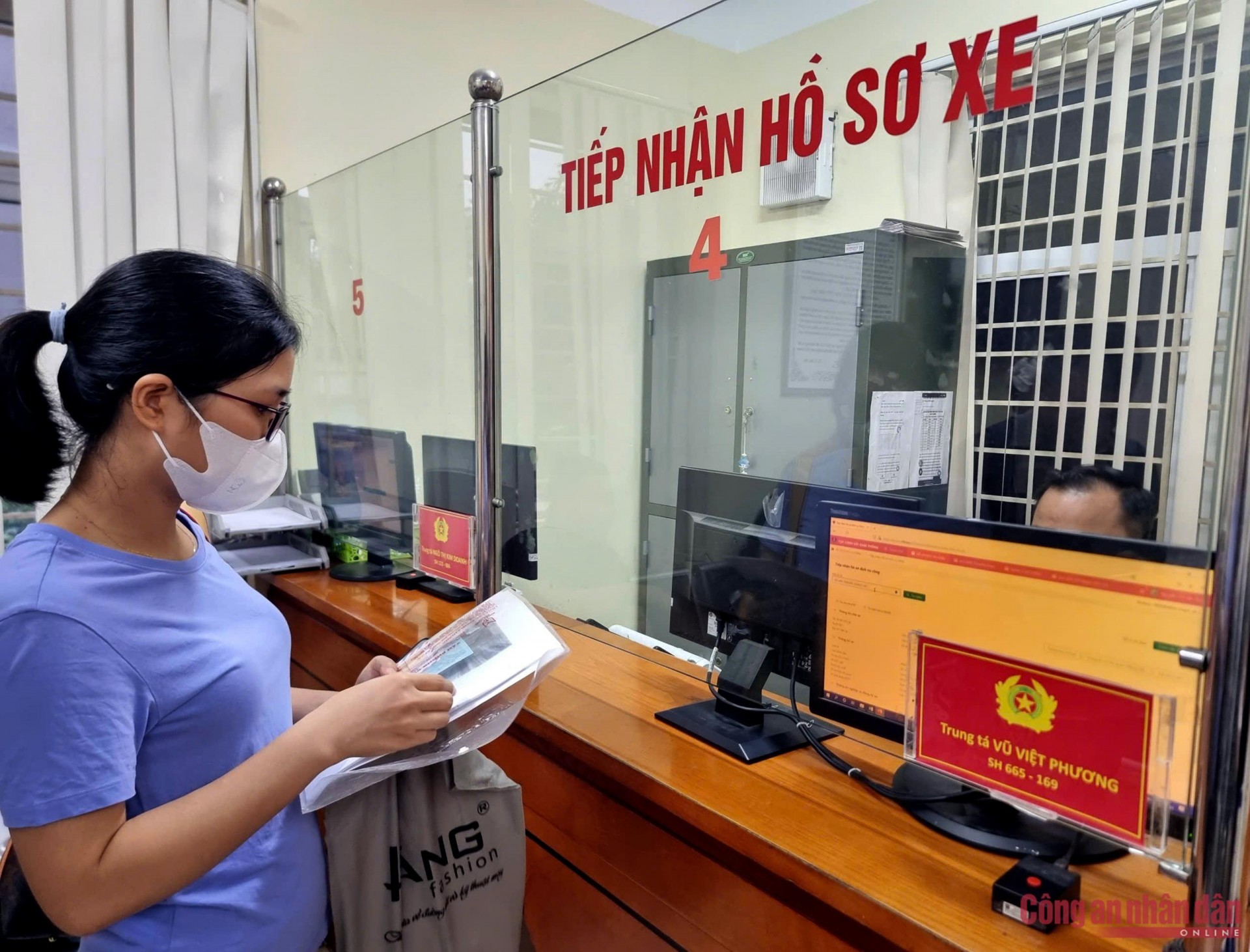 Người dân có thể nhận đăng ký xe điện tử trên VNeID từ ngày 8/6/2026 nhận đăng ký xe điện tử trên VNeID