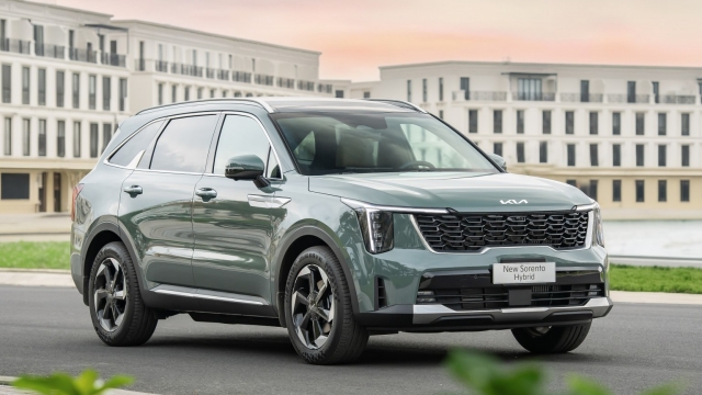 Kia Sorento hybrid 2026 ra mắt Việt Nam: Thêm lựa chọn tiết kiệm, nhưng giá vẫn là ẩn số