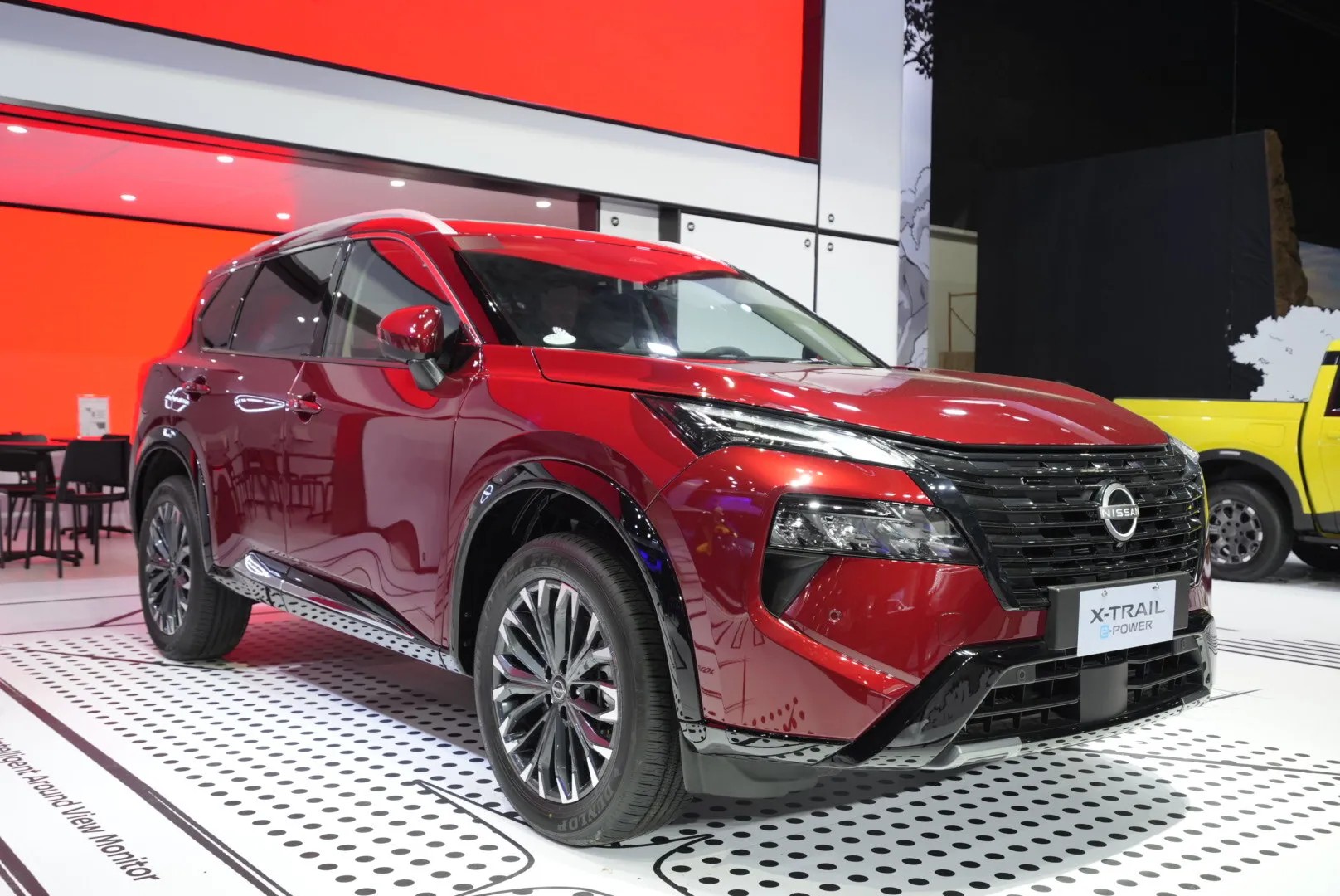 Nissan X-Trail e-Power được trưng bày tại PIMS 2026