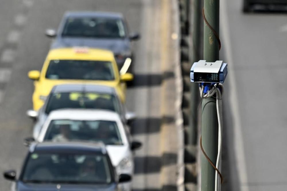 Hình ảnh camera AI được hoạt động thí điểm tại Athens, Hy Lạp