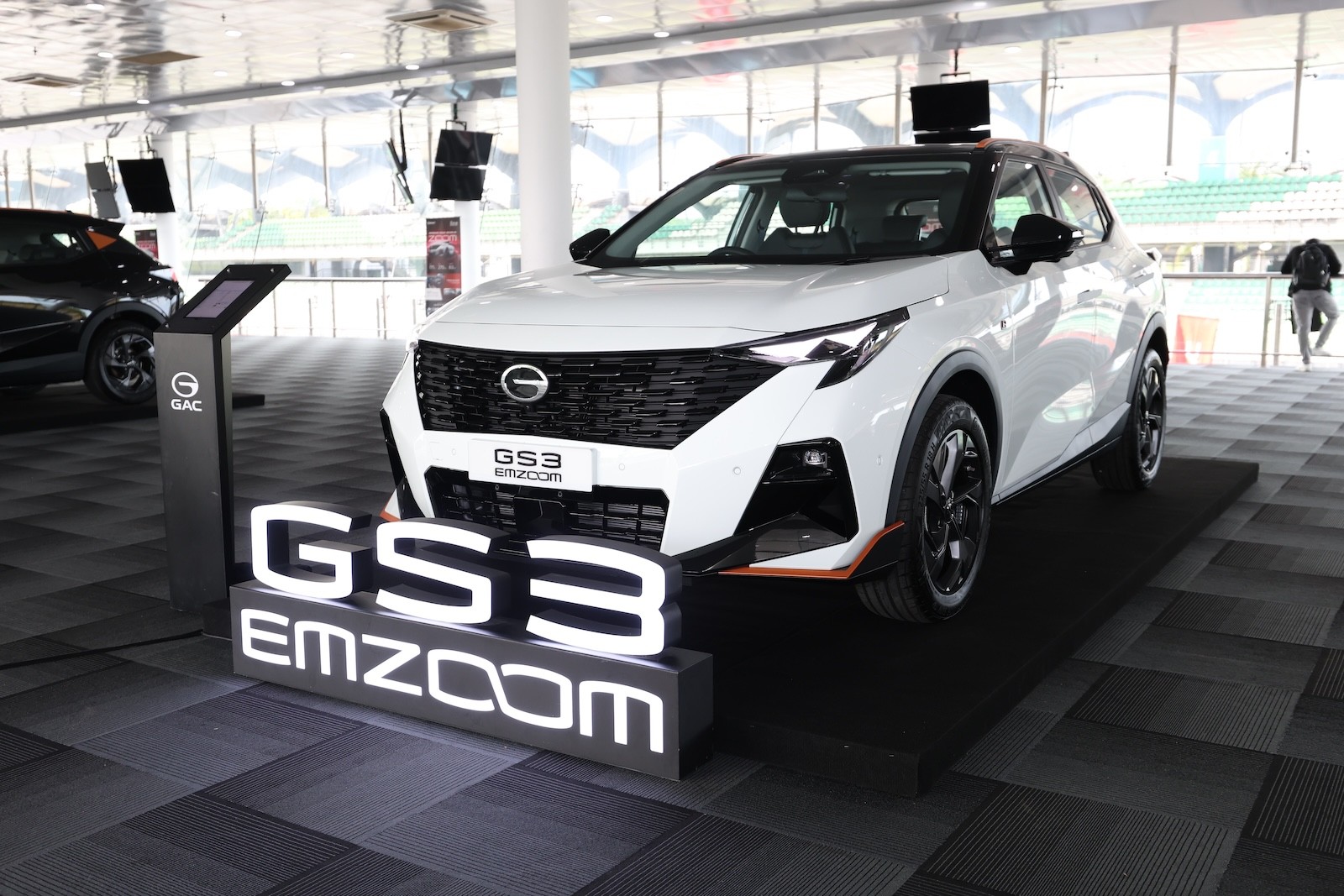 Chạy thử xe GAC tại Sepang: Hai vòng trên đường đua F1 cũ phơi bày điều gì về một chiếc SUV? Chạy thử xe GAC tại Sepang: Hai vòng trên đường đua F1 cũ phơi bày điều gì về một chiếc SUV?