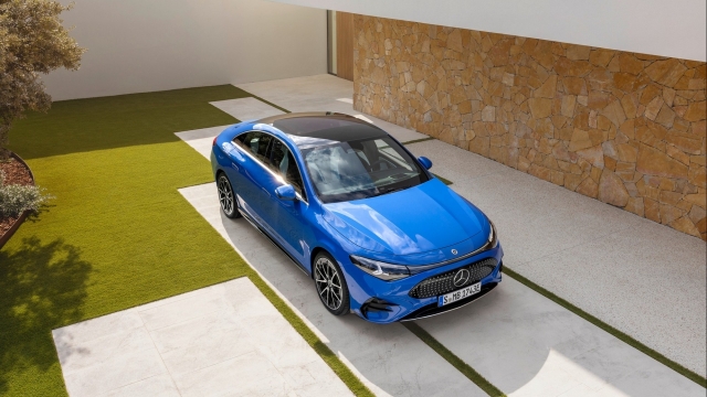 Mercedes-Benz CLA 200 EV sắp về Việt Nam, giá dưới 1,7 tỷ, sạc nhanh 10 phút đi 300 km