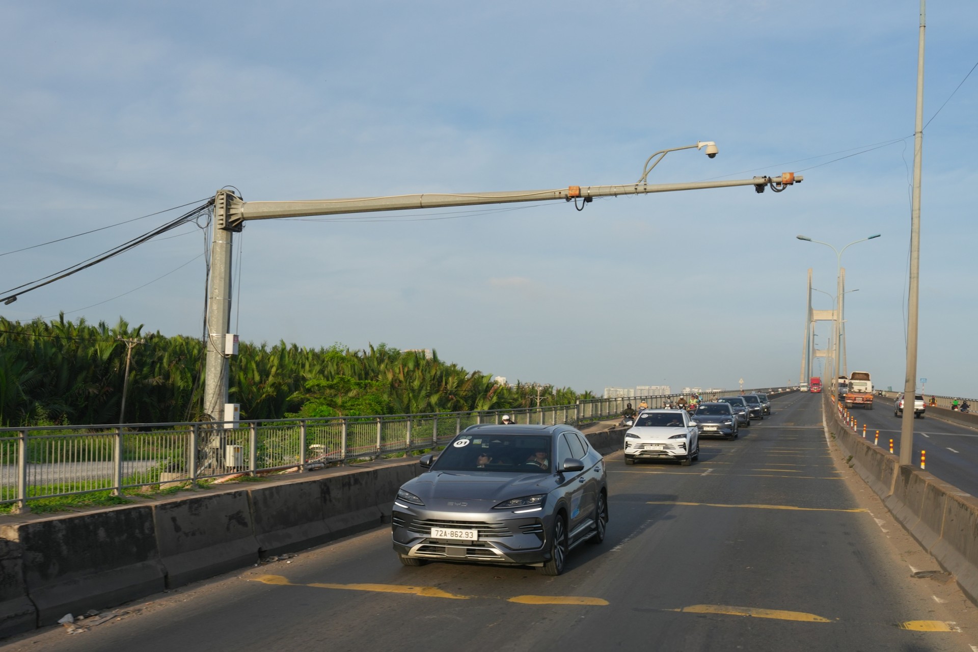Theo dấu nắng gió Ninh Thuận cùng BYD Sealion 6 Theo dấu nắng gió Ninh Thuận cùng BYD Sealion 6