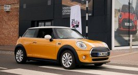 Đây là chiếc Mini Cooper D cán mốc 1 triệu km với động cơ diesel nguyên bản sau 12 năm