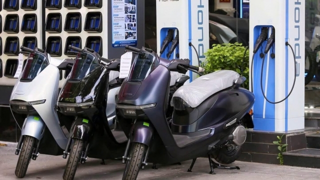 Honda Việt Nam bán hơn 172.000 xe máy và 2.000 ô tô trong tháng 6/2026