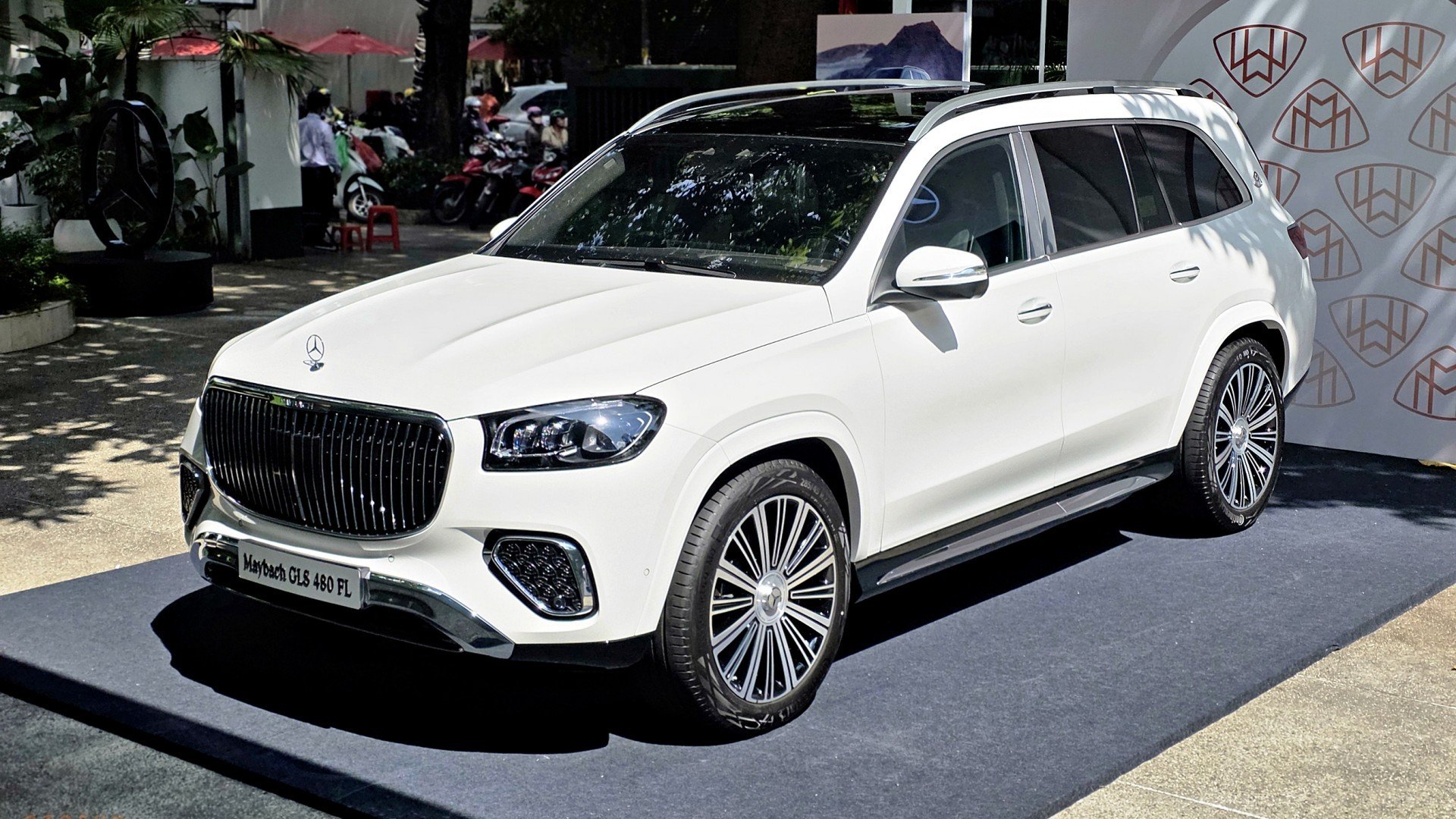 Mercedes-Maybach GLS 480 Facelift tăng giá 200 triệu đồng, có gì mới?