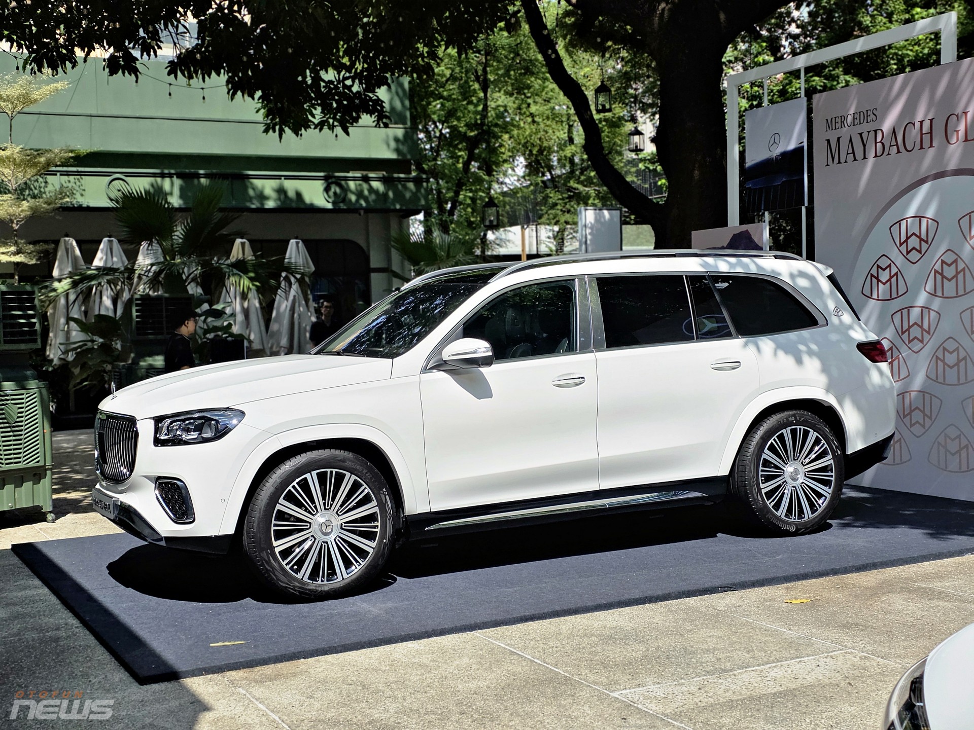 Mercedes-Maybach GLS 480 Facelift tăng giá 200 triệu đồng, có gì mới?