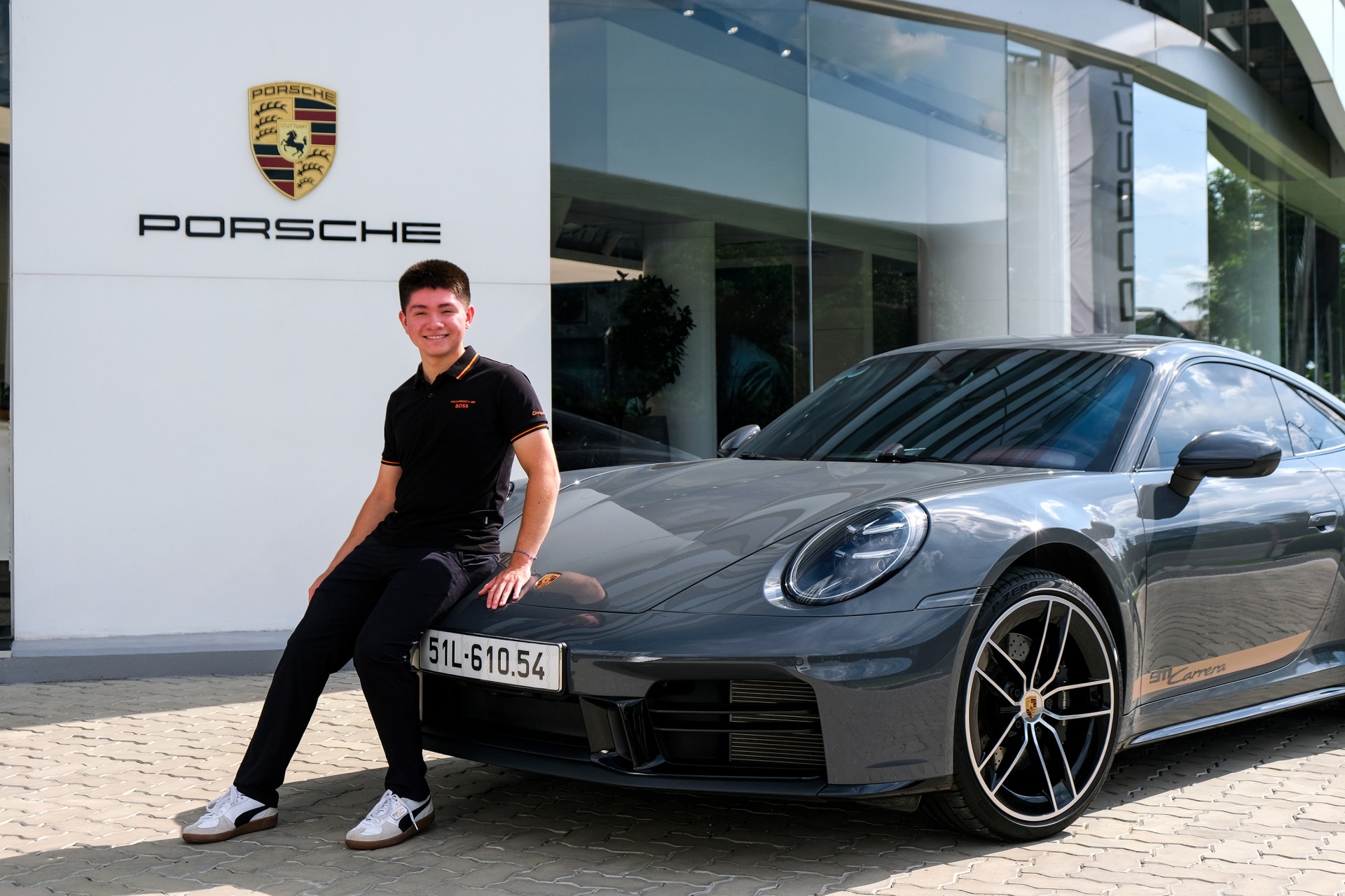 Tay đua sinh năm 2007 của Việt Nam bước vào giải đua Porsche châu Á