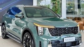 Kia Sorento giảm 90 triệu tại đại lý