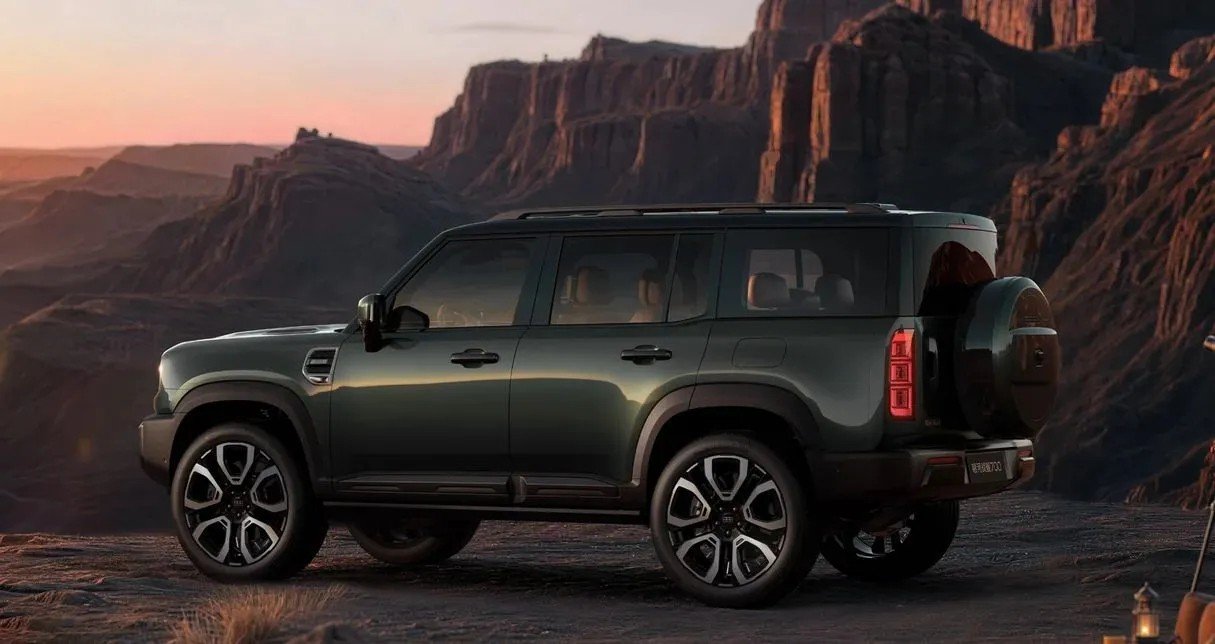 Geely Galaxy Cruiser 700: SUV địa hình mạnh 1.113 mã lực, thách thức Defender và Land Cruiser Phía bên của Geely Galaxy Cruiser 700
