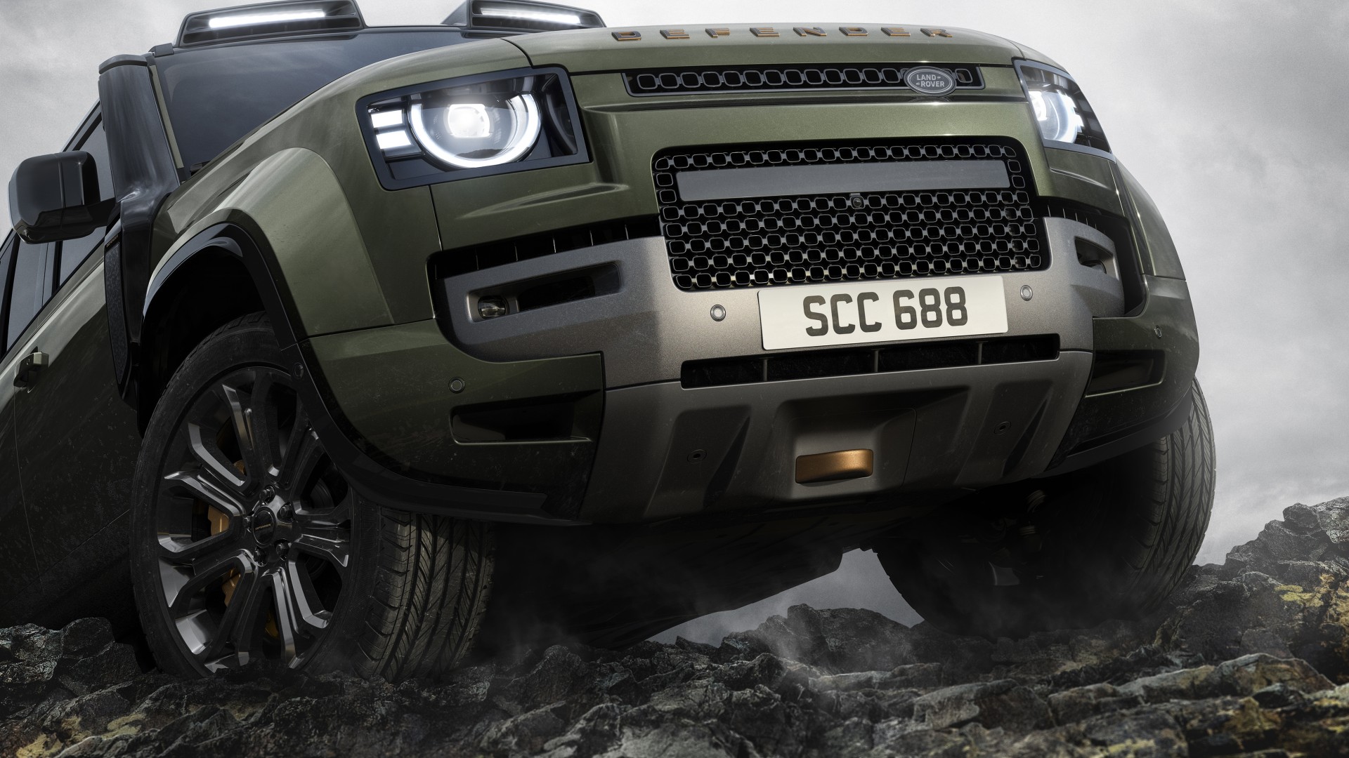 Defender có thêm bản Vertex, mở rộng cấu hình 6 chỗ và công nghệ AI