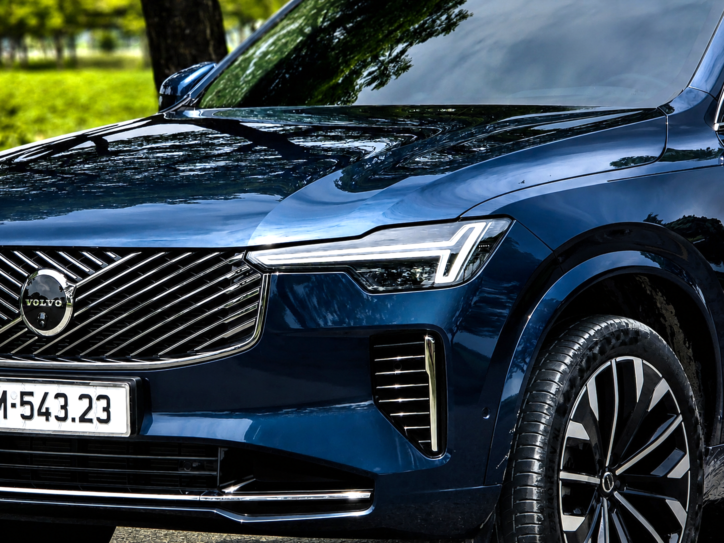 Đánh Giá Volvo XC90 Mới Tại Việt Nam