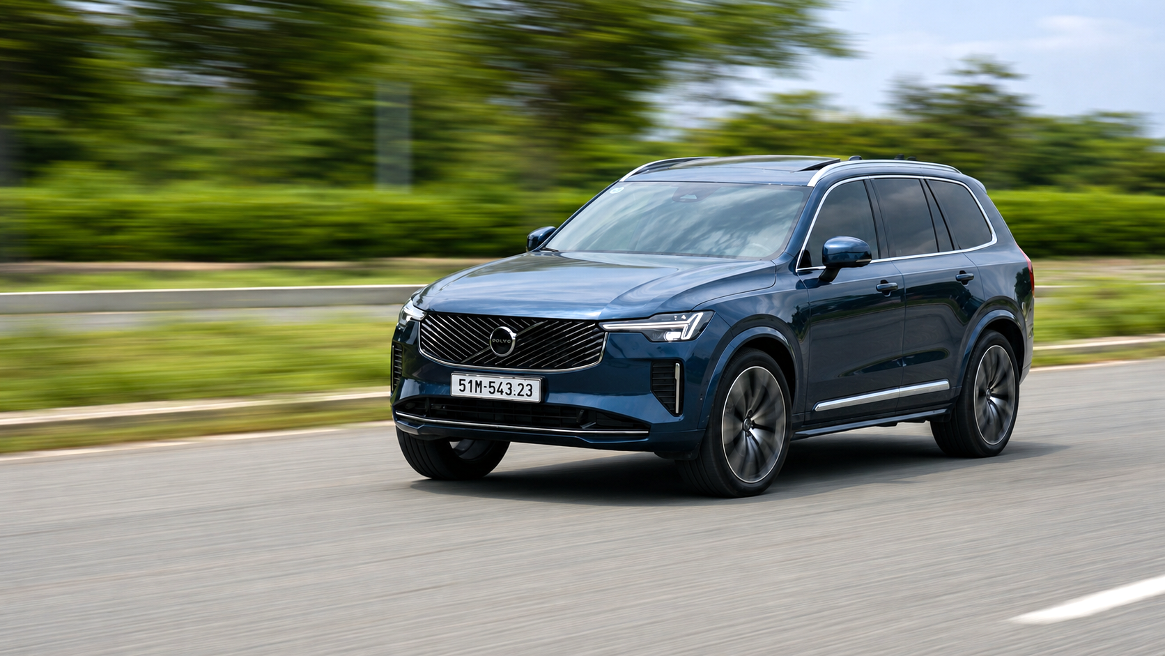 Đánh Giá Volvo XC90 Mới Tại Việt Nam